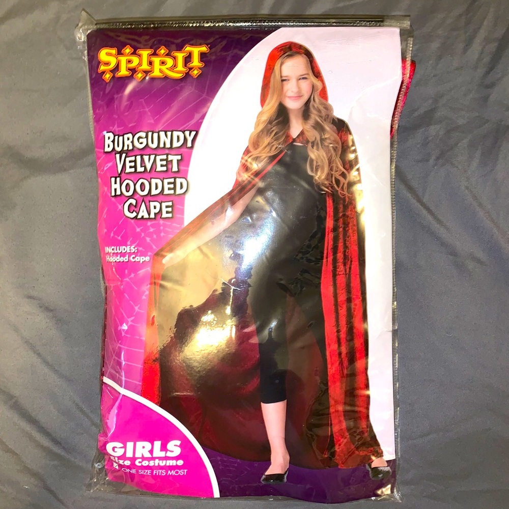 Velvet Hooded Cape Halloween Costume